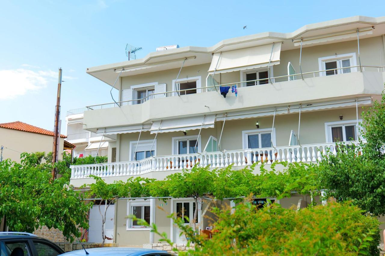 Villa Gjika Qeparo Exteriör bild