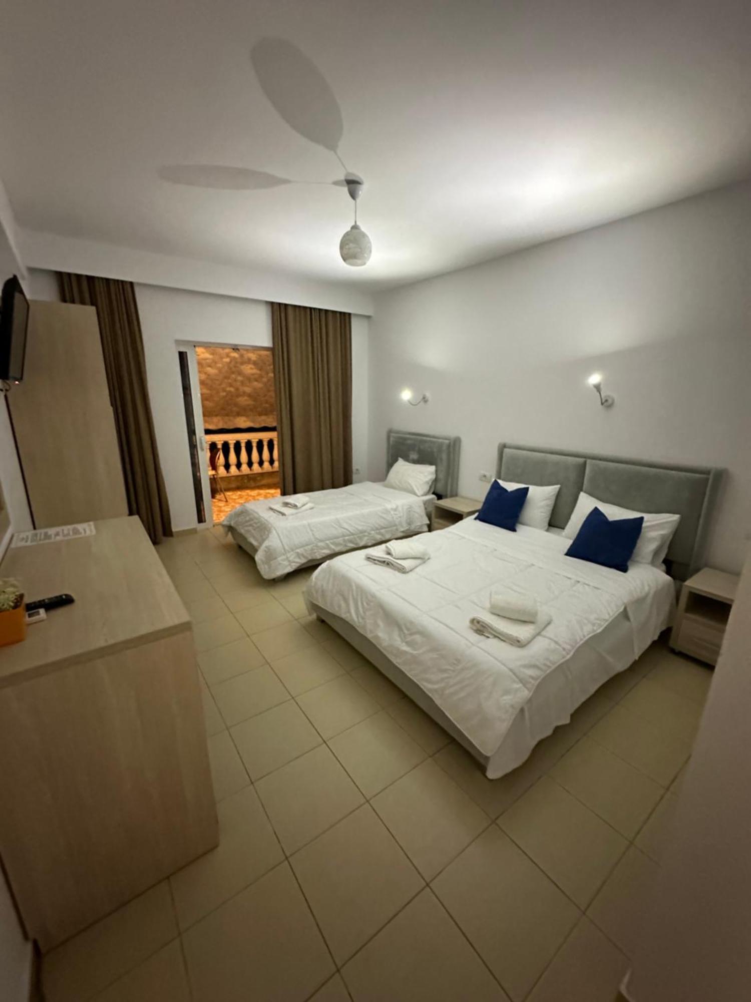 Villa Gjika Qeparo Exteriör bild